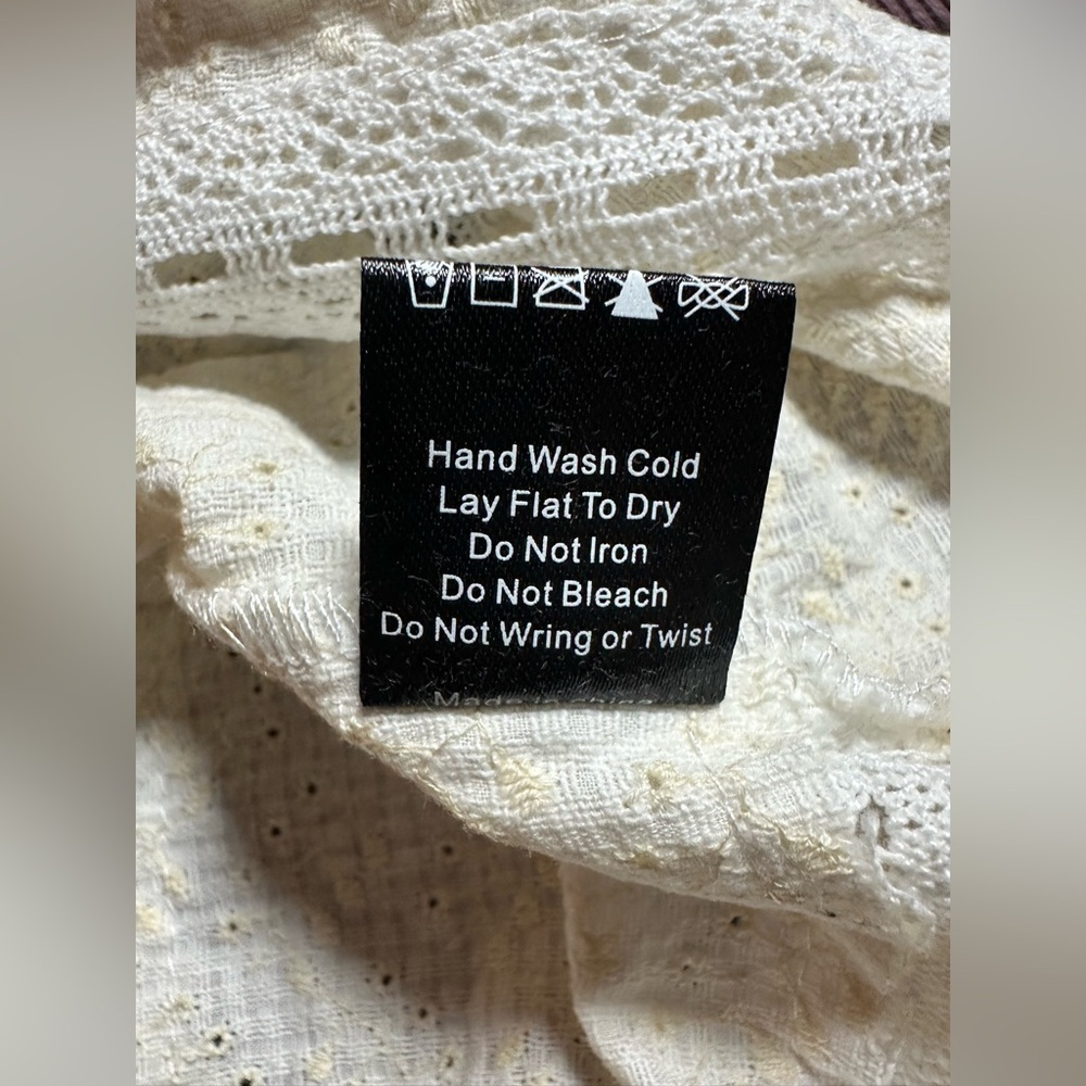NWOT POL Fabric Block Eyelet Dress Cream Small - Picture 11 of 11
